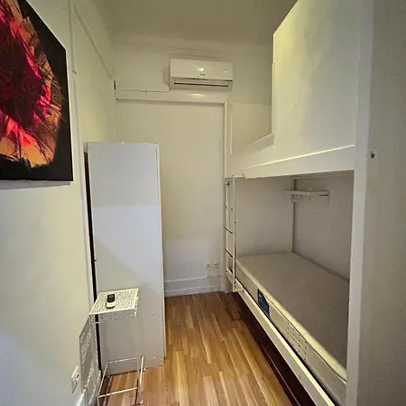 Farol Bed & Breakfast Almada